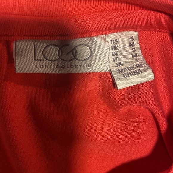 LOGO Rayon 230 Top with Mesh Sleeves - Picture 6 of 11